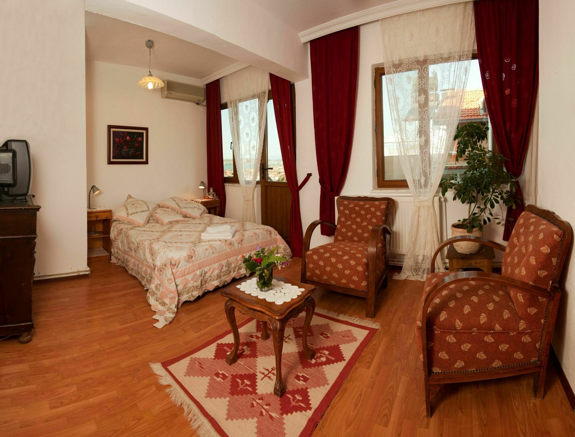 Gunebakan Taliani Hotel Ayvalı Zewnętrze zdjęcie